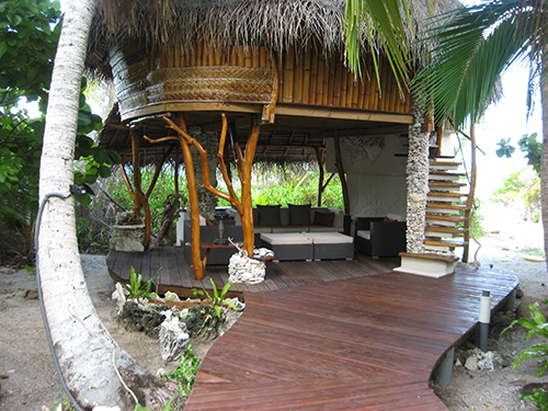 One of Ninamu's bungalows