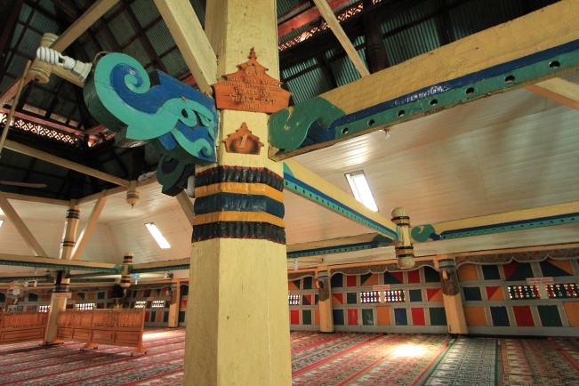 Masjid Agung – Interior of old mosque in Sungai Penuh